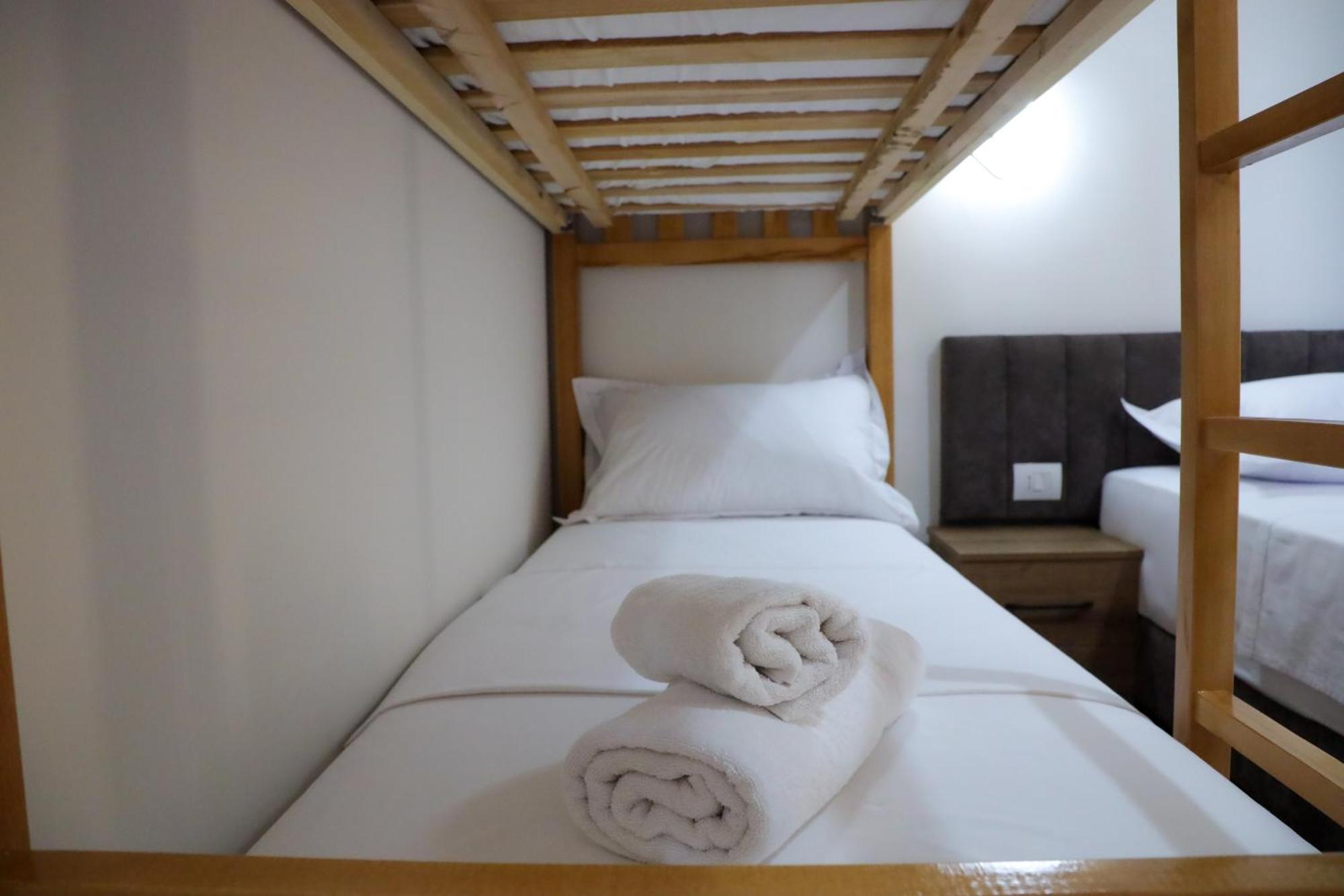 Elona'S Rooms Krujë Екстериор снимка