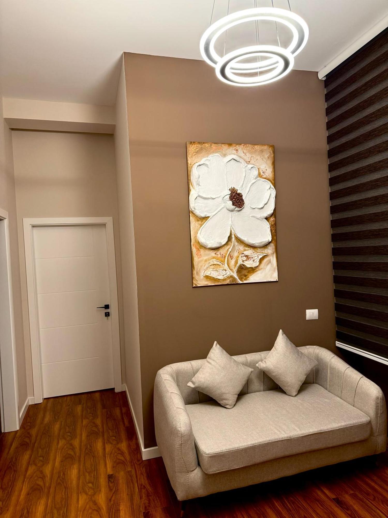 Elona'S Rooms Krujë Екстериор снимка